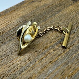 Vintage MCM wishbone with pearl tie tack pin gold tone